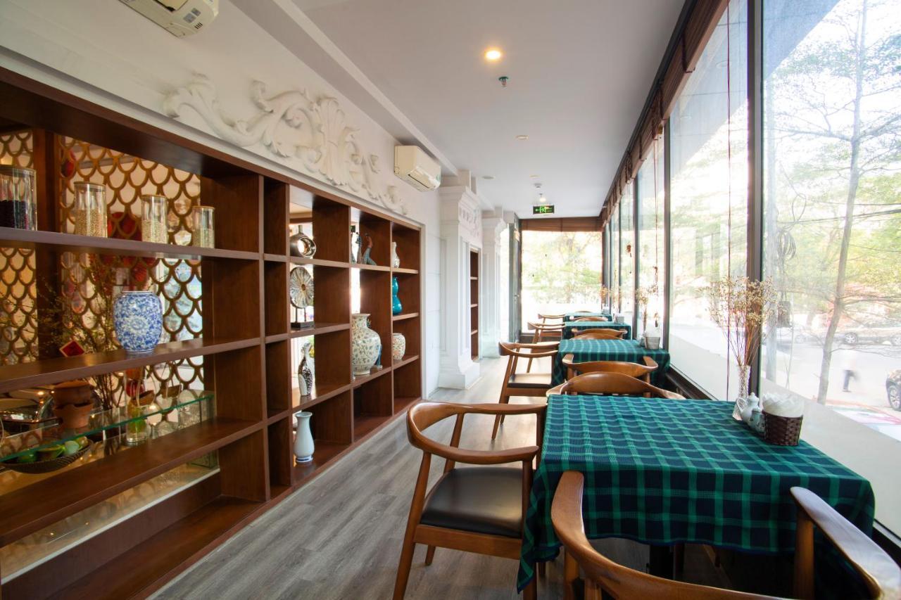 Western Hà Nội Boutique